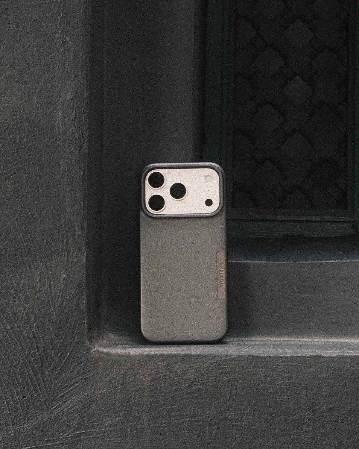 Thin Case